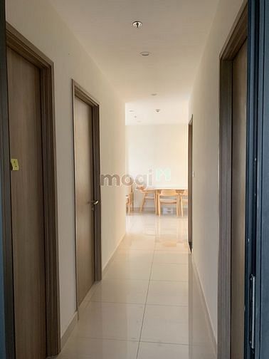 Hình ảnh Siêu phẩm tại Vinhomes 3pn view hồ bơi full 11tr ở được ngay !