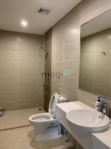 Hình ảnh Siêu phẩm tại Vinhomes 3pn view hồ bơi full 11tr ở được ngay !