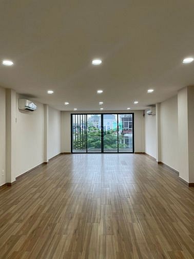 Hình ảnh Cho thuê nhà mới MT Thăng Long, P.4 Tân Bình - Đoạn gần Cộng Hòa - 6 t