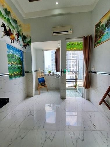 Hình ảnh Cho thuê phòng duplex bancong - thang máy - âu dương lân Q8