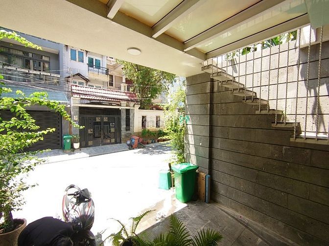 Hình ảnh CHDV Mang Phong Cách Gia Đình nằm Ngay Cầu Rạch Chiếc