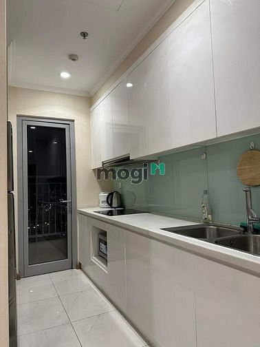 Hình ảnh Bán căn 2PN 2WC Landmark 5, Central 3 B.Thạnh -tầng cao - PN WC: 2PN