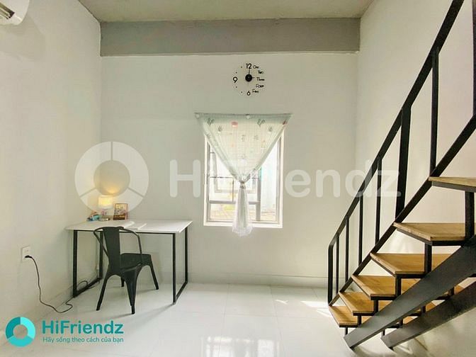 Hình ảnh Duplex Cửa Sổ Thoáng Mát Tại Trung Tâm