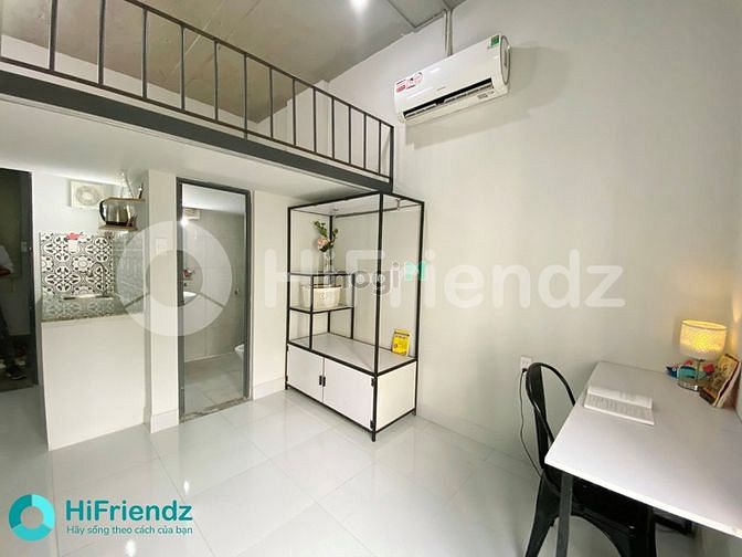 Hình ảnh Duplex Cửa Sổ Thoáng Mát Tại Trung Tâm
