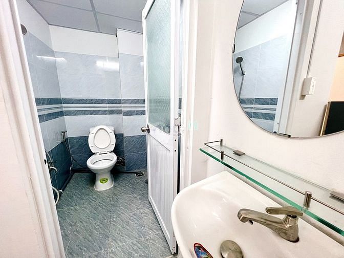 Hình ảnh Căn Hộ Tách Bếp Full Nội Thất Giá Rẻ Có Cửa Sổ Cộng Hòa - Tân Bình