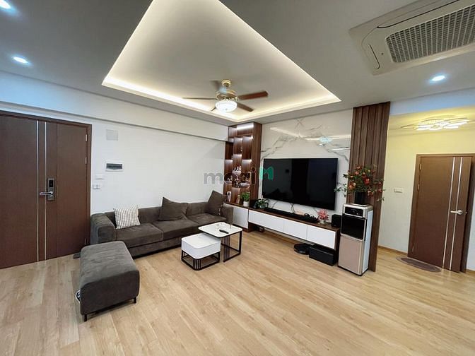 Hình ảnh Cần ra nhanh CH Golden Plaza Q5 - 68m2 - 2PN - 2WC - 1 tỷ 420 SHR