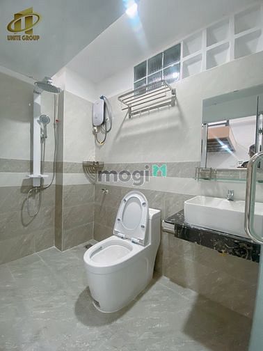 Hình ảnh 🌺Studio trống full nội thấy ngay quận 7 Huỳnh Tấn Phát