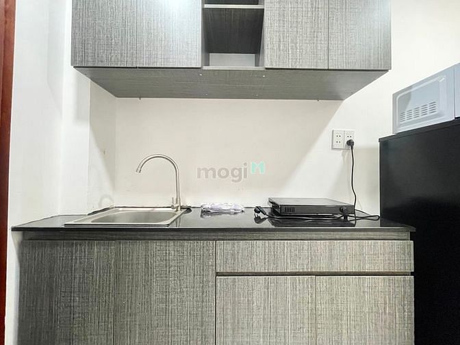 Hình ảnh Căn Hộ Studio Full Nội Thất 45m2 , Thang Máy , Ngay Ngã Sáu Phù Đổng