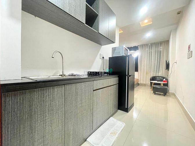 Hình ảnh Căn Hộ Studio Full Nội Thất 45m2 , Thang Máy , Ngay Ngã Sáu Phù Đổng