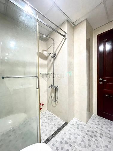 Hình ảnh Căn Hộ Studio Full Nội Thất 45m2 , Thang Máy , Ngay Ngã Sáu Phù Đổng