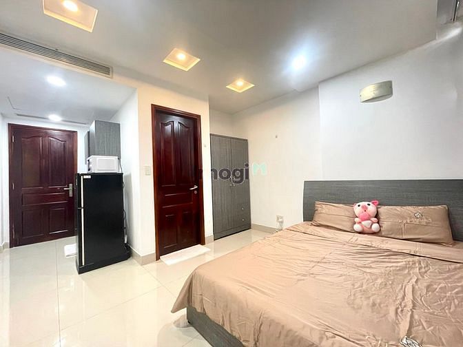 Hình ảnh Căn Hộ Studio Full Nội Thất 45m2 , Thang Máy , Ngay Ngã Sáu Phù Đổng