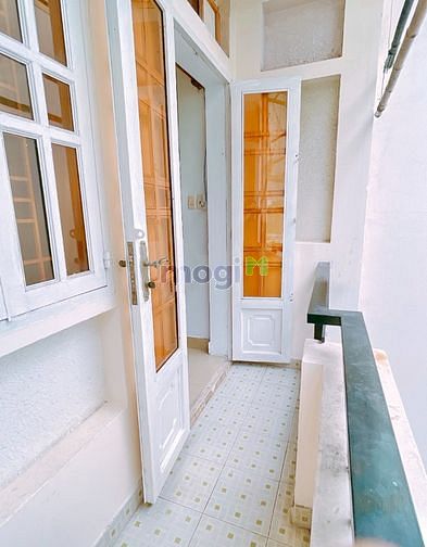 Hình ảnh Phòng ban công 391 Huỳnh Tấn Phát, giá 4tr