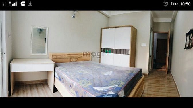 Hình ảnh Phòng ban công 183 Bến Vân Đồn, giá 4tr5