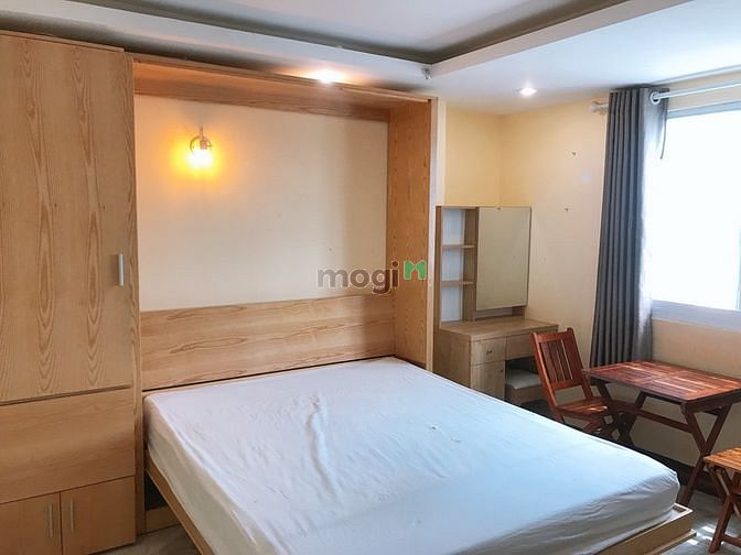 Hình ảnh Studio cửa sổ 2 giường lớn full nội thất - gần Lotte quận 7