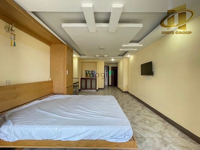 Hình ảnh Studio cửa sổ 2 giường lớn full nội thất - gần Lotte quận 7