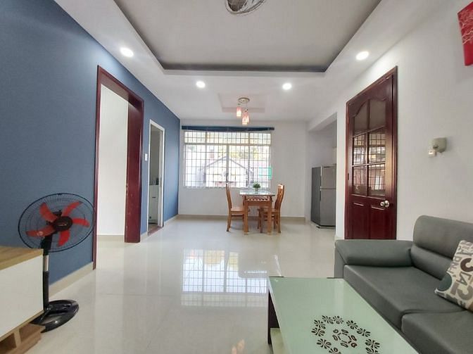 Hình ảnh CĂN HỘ 2PN riêng biệt - full đồ - ban công lớn - gần sân bay