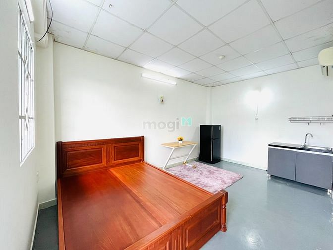 Hình ảnh Phòng đẹp Ban Công ngay HÀNG XANH - Giảm Ngay 1.5 TRIỆU