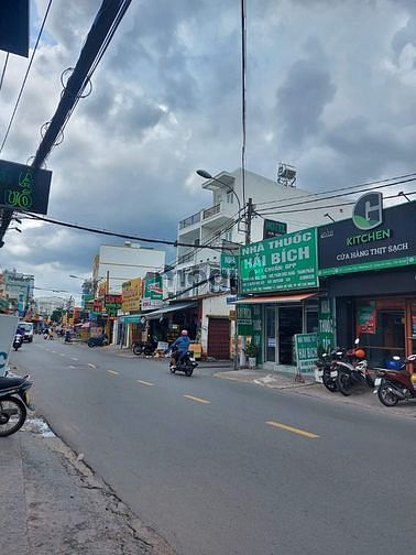 Hình ảnh Bán Đất Tặng Nhà Diện Tích 75m2 Hẻm Xe Hơi Đường Lê Đức Thọ