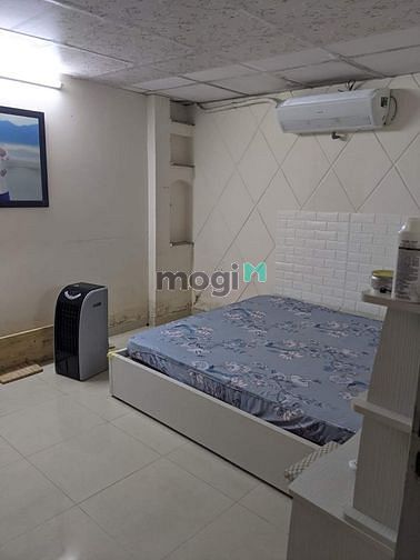 Hình ảnh Bán Đất Tặng Nhà Diện Tích 75m2 Hẻm Xe Hơi Đường Lê Đức Thọ