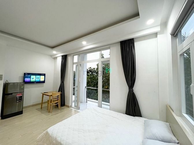 Hình ảnh Mb6623 nạp rút nhanh chóng siêu thoáng - có ban công - thang máy