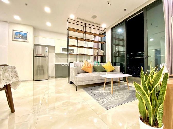 Hình ảnh Cho thuê 2PN Vinhomes Golden River, view trực diện Landmard