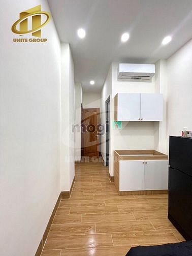 Hình ảnh Studio full nội thất cửa sổ thoáng Quận 4 gần đh Luật, NTT.
