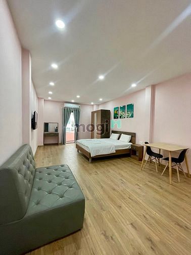 Hình ảnh Căn Hộ Studio 50m2 Ban Công , Thang Máy , Ngay Ngã Sáu Phù Đổng