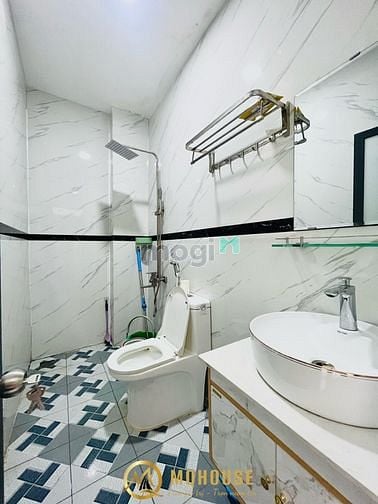 Hình ảnh Mb6623 nạp rút nhanh chóng Ban công - fullNT - An Ninh - Sạch sẽ - View Hoàng Sa - Giá Tốt