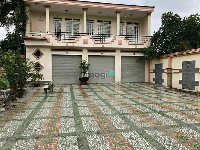 Hình ảnh Cho thuê 1200m2 đất full thổ  Mặt Tiền Huỳnh Tấn Phát,P.Tân Phú ,Q 7