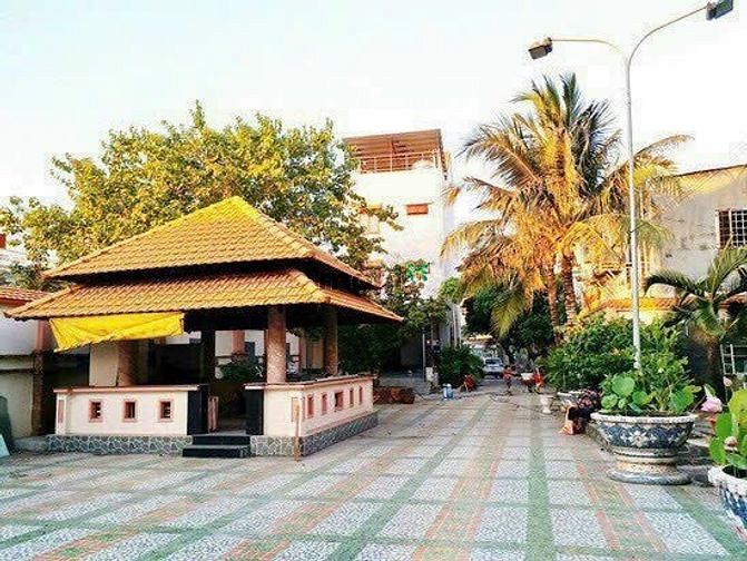 Hình ảnh Cho thuê 1200m2 đất full thổ  Mặt Tiền Huỳnh Tấn Phát,P.Tân Phú ,Q 7