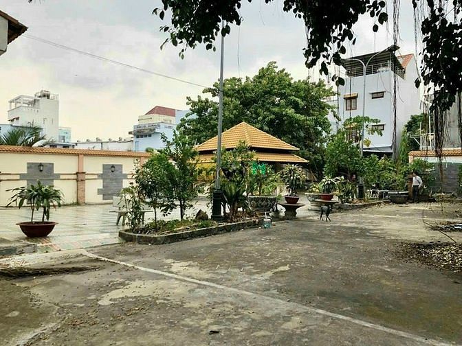 Hình ảnh Cho thuê 1200m2 đất full thổ  Mặt Tiền Huỳnh Tấn Phát,P.Tân Phú ,Q 7
