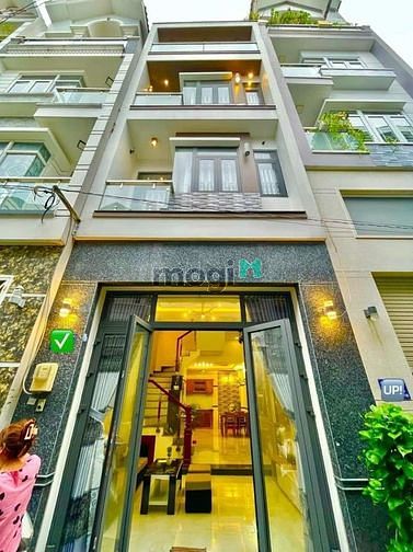 Hình ảnh Nhà đang kinh doanh bán, Cách Mạng Tháng 8, Tân Bình. 65m2, 2ty150