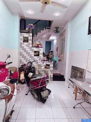Hình ảnh 46m2, 3T, nở hậu, TT bình thạnh, p17, phan văn hân, 5.2 tỷ TL