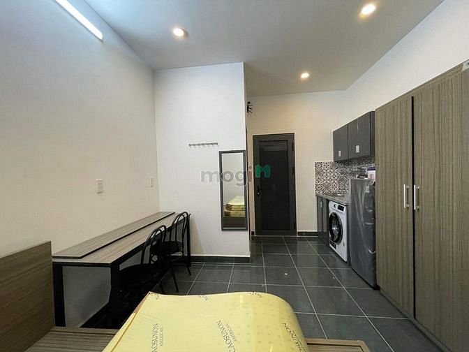 Hình ảnh Studio Ban Công _Máy Giặt Riêng_Gần Vạn Hạnh Mall_ĐH Huflit