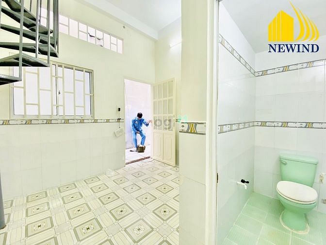 Hình ảnh Gác trọ_Ở 4 người_Thoáng mát_NTCB_Sạch Sẽ_An ninh_Bãi xe rộng