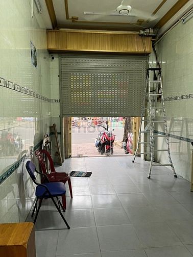 Hình ảnh Cho thuê nhà MT đường 3/2, 3 lầu ST
