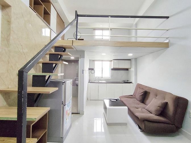 Hình ảnh Duplex sofa ngay cửa sổ lớn full nội thất - Gần Lotte quận 7