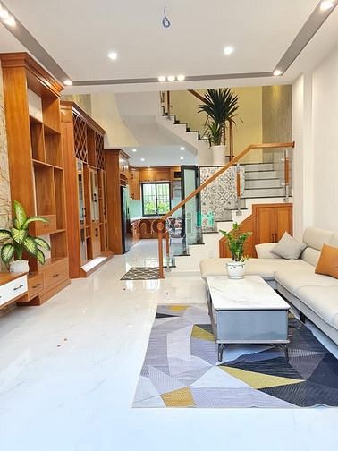 Hình ảnh Bán gấp nhà Lê Văn Sỹ, P12, Q3 48m2 1tỷ680 Shr