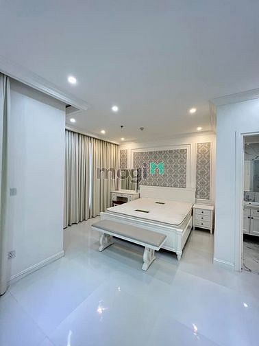 Hình ảnh Cho thuê Diamond Celadon city,112m2,2pn,Nội thất cao cấp, ở liền