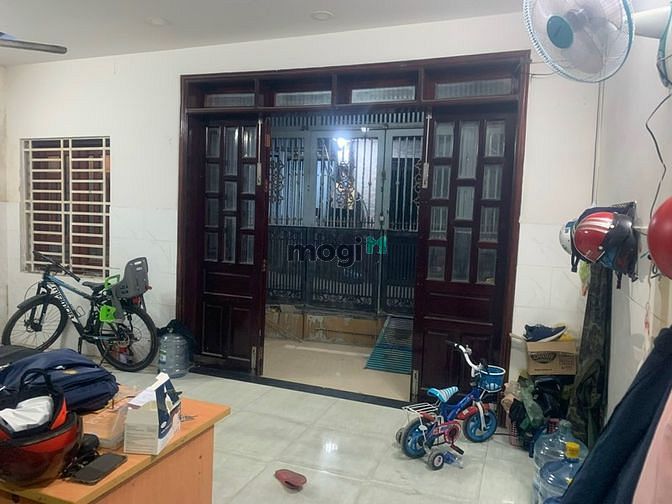 Hình ảnh Cho thuê nhà 4PN gần chợ Hiệp Bình