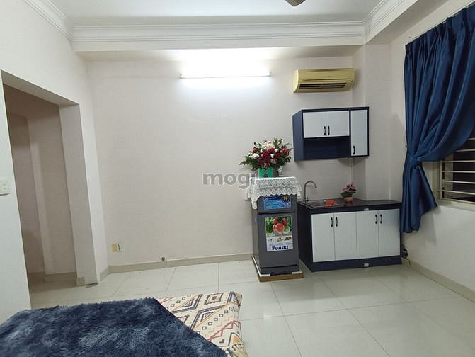Hình ảnh CHDV chính chủ ngay chân cầu 3/2 quận 10 full nt bếp