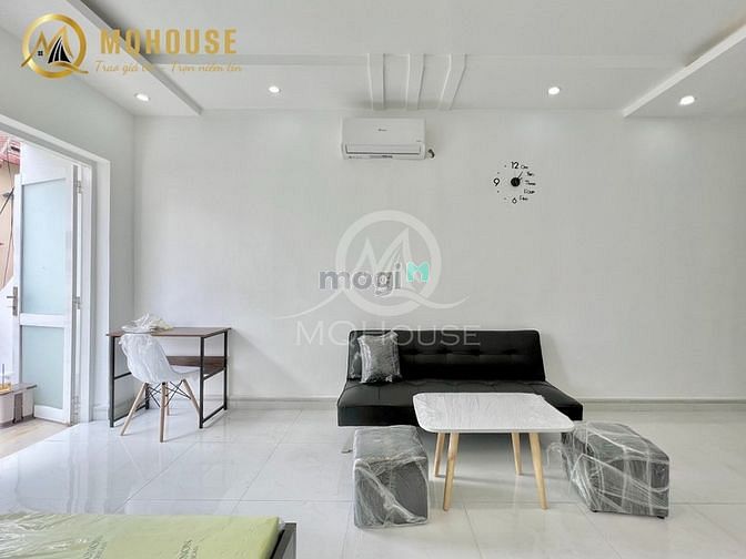 Hình ảnh Căn Studio Ban Công Riêng Thoáng Mát - Gần Chợ Phạm Văn Hai