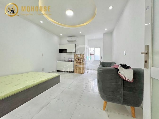 Hình ảnh Căn Studio Ban Công Riêng Thoáng Mát - Gần Chợ Phạm Văn Hai