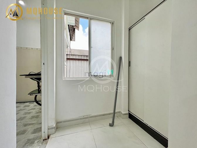 Hình ảnh Căn Studio Ban Công Riêng Thoáng Mát - Gần Chợ Phạm Văn Hai