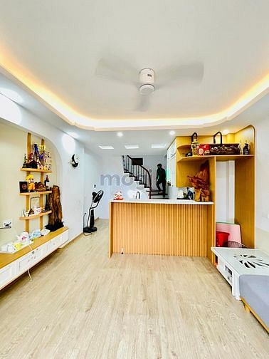 Hình ảnh Bán nhà Văn Tiến Dũng Phú Diễn Lô góc Kinh doanh, Ô tô phân lô