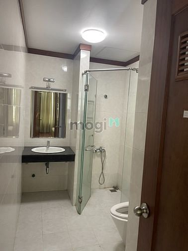 Hình ảnh Hoàng Anh Thanh Bình Giá chỉ 10tr5/ tháng bao interner 6th - Quận 7