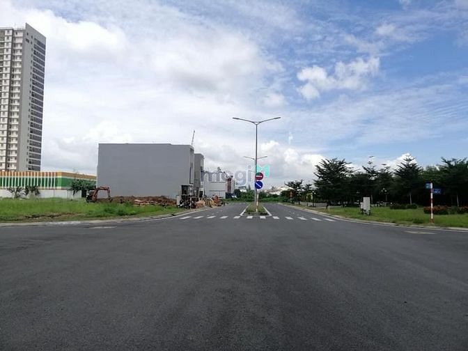 Hình ảnh Bán gấp nền đất MT đường Tên Lửa, gần Aeon Bình Tân. DT 80m2. SHR