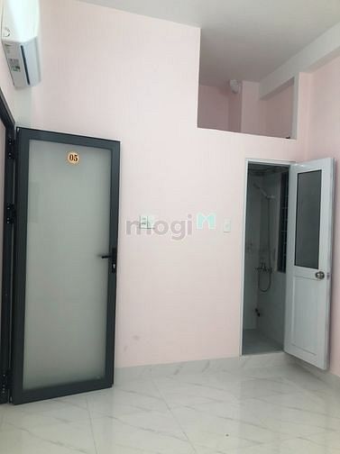 Hình ảnh Phòng trọ mới xây 15m2 Tôn Đản Q4