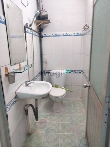 Hình ảnh Cho thuê nhà đường Thái Phiên Quận 11