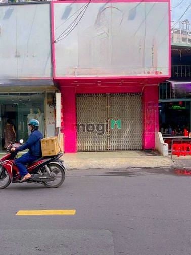 Hình ảnh 𝐏𝐇Ú 𝐍𝐇𝐔Ậ𝐍 Mặt tiền đường  🌸🪸🌸🪸🌸🪸